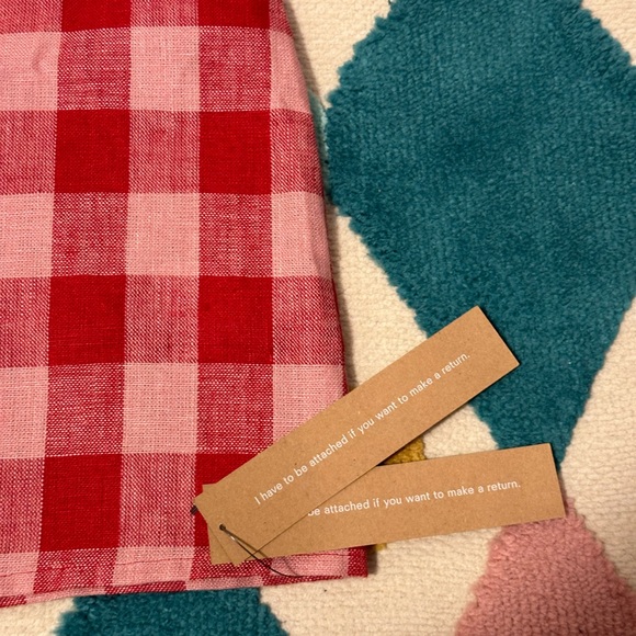 Reformation gingham skirt - Picture 3 of 4